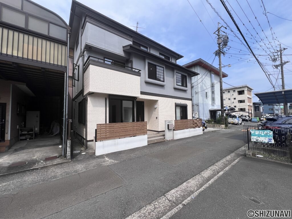 【リフォーム済/仲介手数料不要】駿河区寿町　一条工務店施工　6SLDKの広々とした室内の画像
