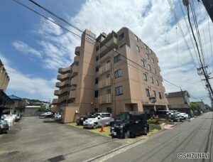 グランマナー水道町7階　最上階の角部屋の物件画像