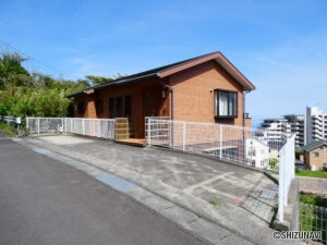熱海市伊豆山　2010年築　海を眺める3LDK中古住宅の物件画像