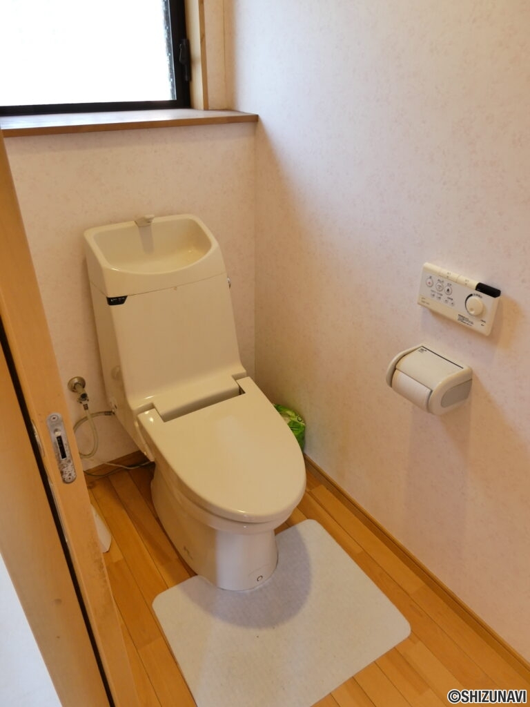 2階トイレ