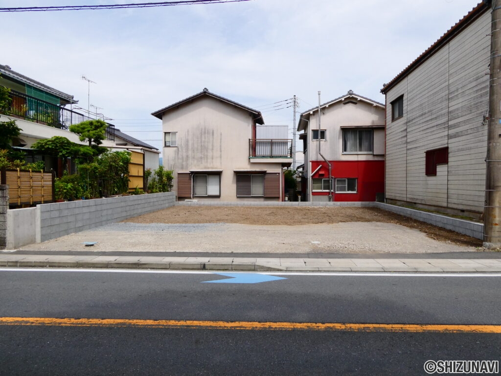 前面道路から
