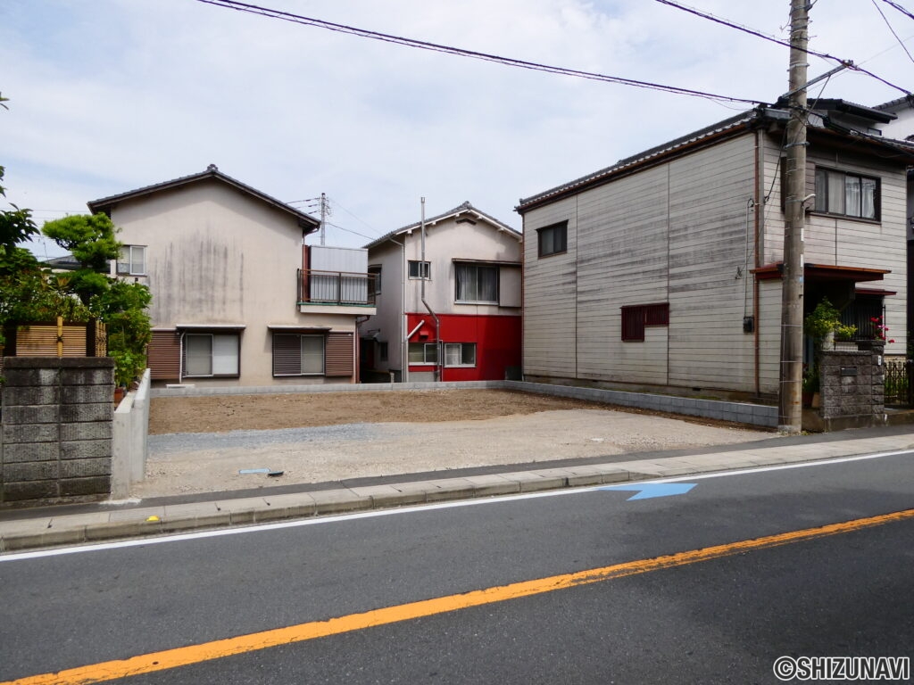 前面道路から