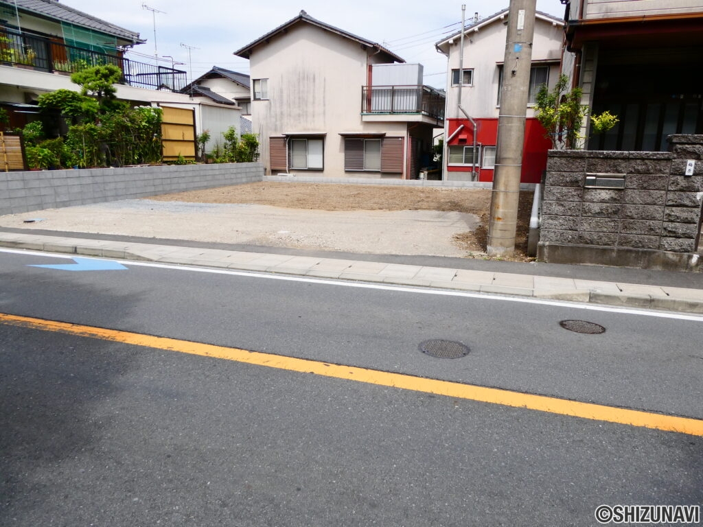 乗り入れ口
