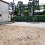 敷地内から