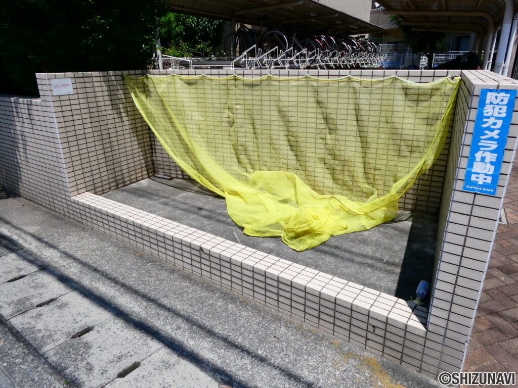 ゴミ置き場