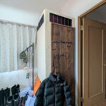 洋室2：約5帖　収納を広げています。