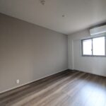 【洋室②】6.0帖。寝室にピッタリの広さと形状です！