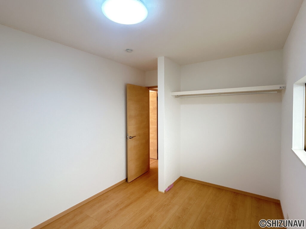 カチタス　益津下　1階洋室6帖