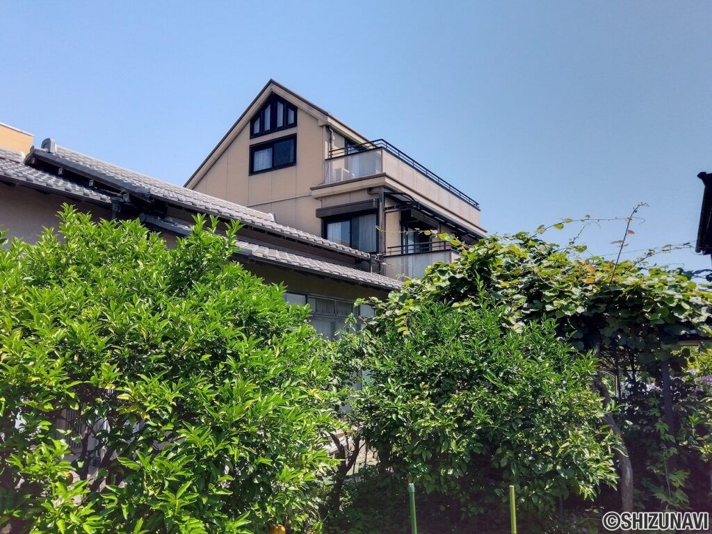 富士市水戸島　中古住宅　外観