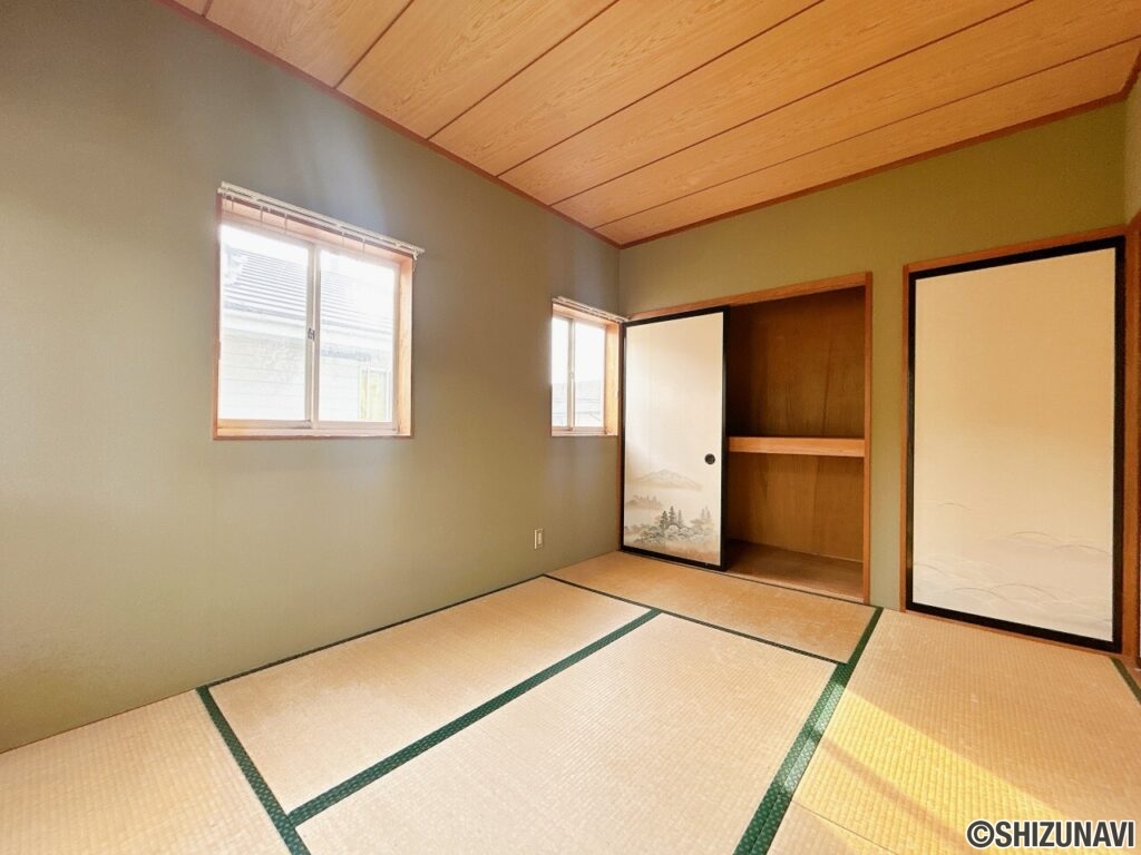 【２階和室】約6帖
