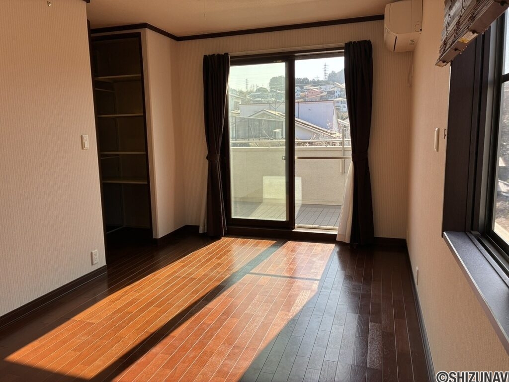 伊豆の国市南條　セキスイハイム中古住宅　内観