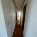キッチンまでの廊下です