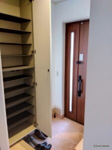 裾野市富沢　中古住宅　室内