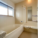 カチタス　益津下　浴室