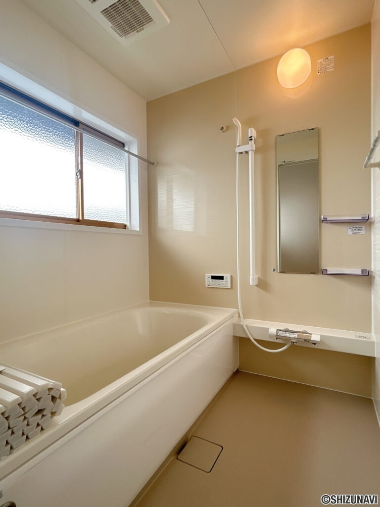 カチタス　益津下　浴室