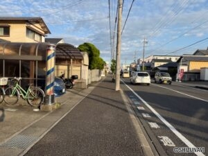 道路幅員約14.9ｍ（歩道約3ｍ）