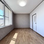 2階約7.5帖洋室　別角度です。