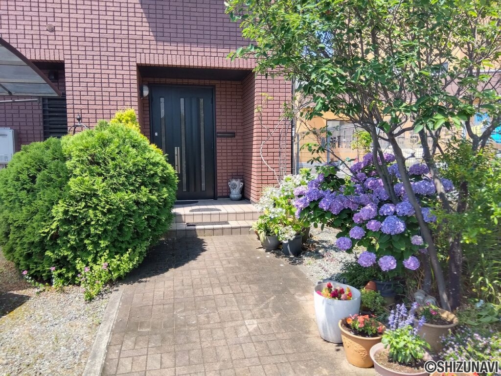 富士市水戸島　中古住宅　外観