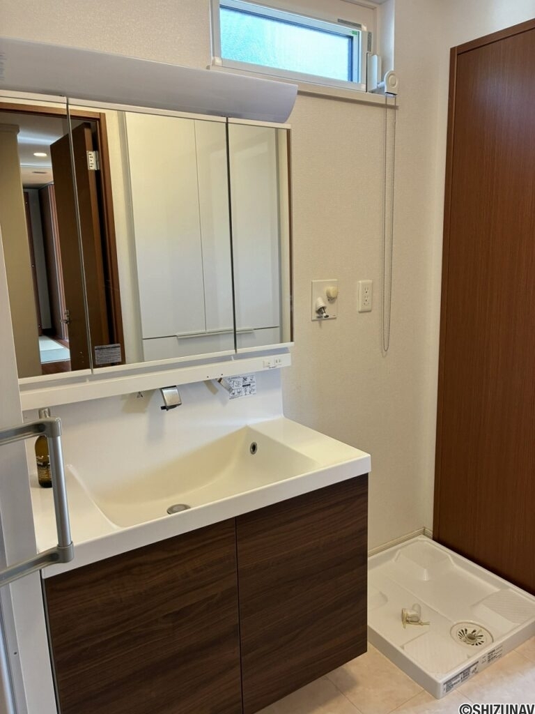 伊豆の国市南條　セキスイハイム中古住宅　内観