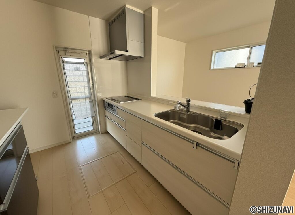 袋井市深見　4LDK・築3年　中古住宅の画像