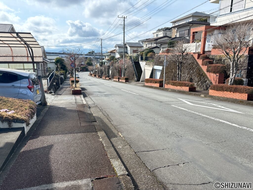 三島市芙蓉台　店舗　外観