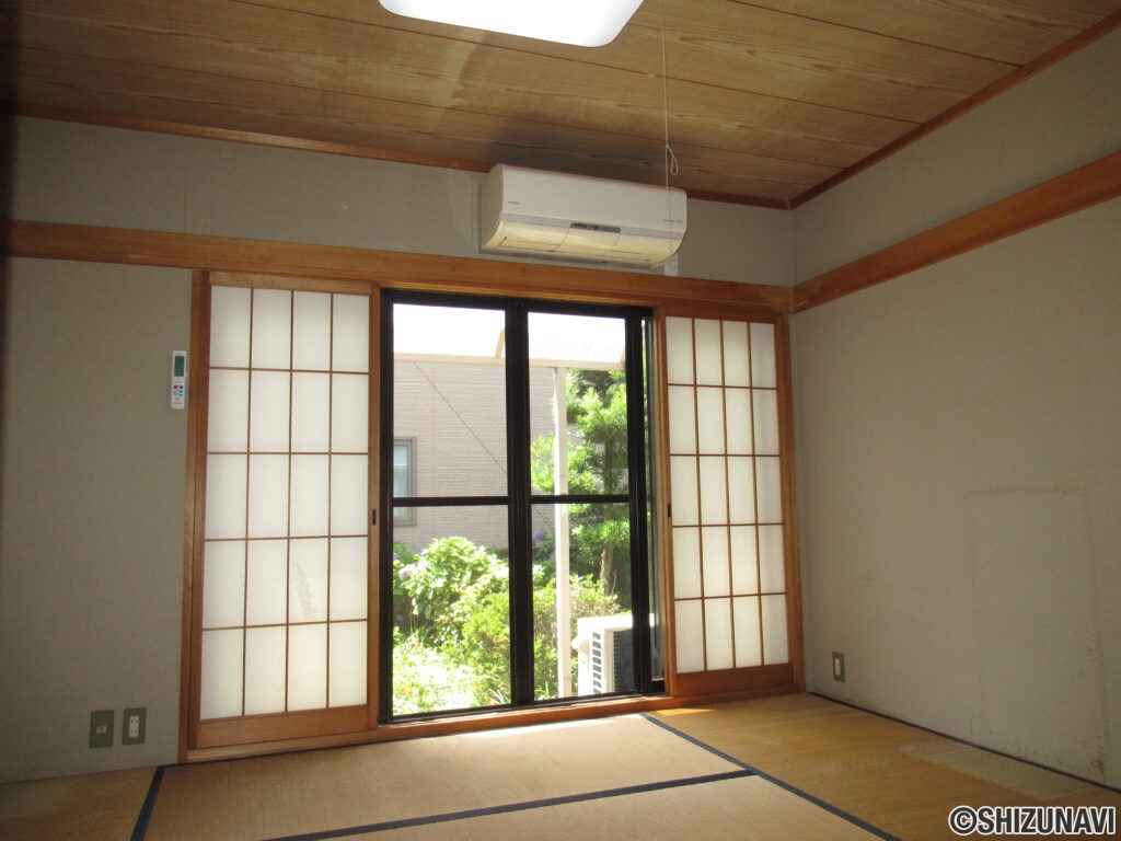 ハイム　ドマーニ　三島市栄町　内観