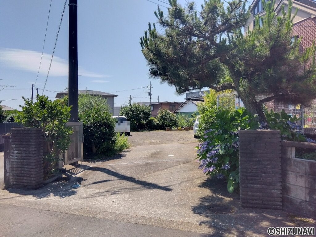 富士市水戸島　中古住宅　外観