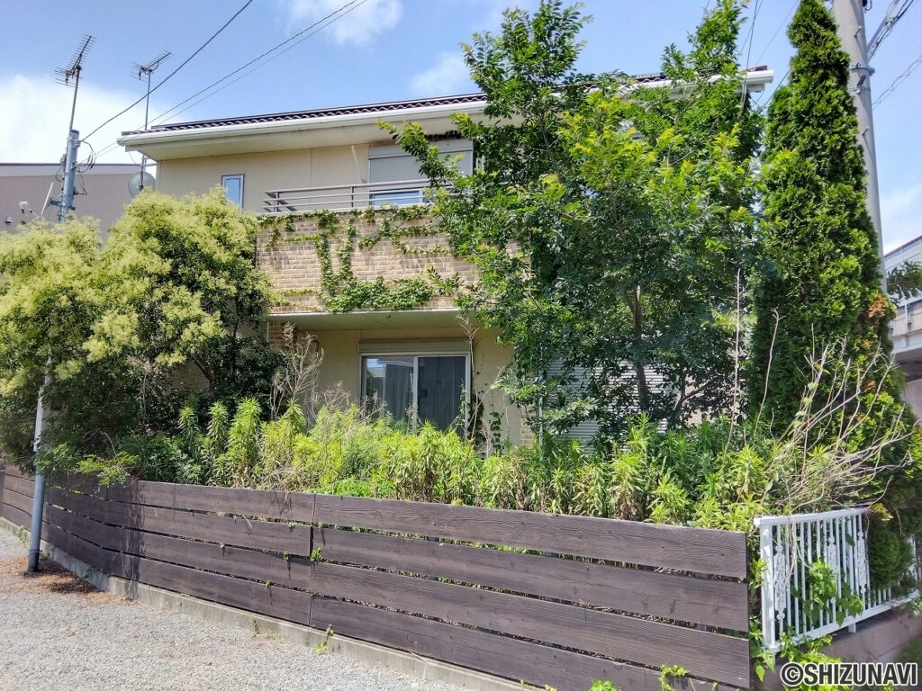 裾野市富沢　中古住宅　外観