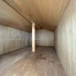 【リフォーム後/2階６帖洋室】広い屋根裏収納スペースがあります。