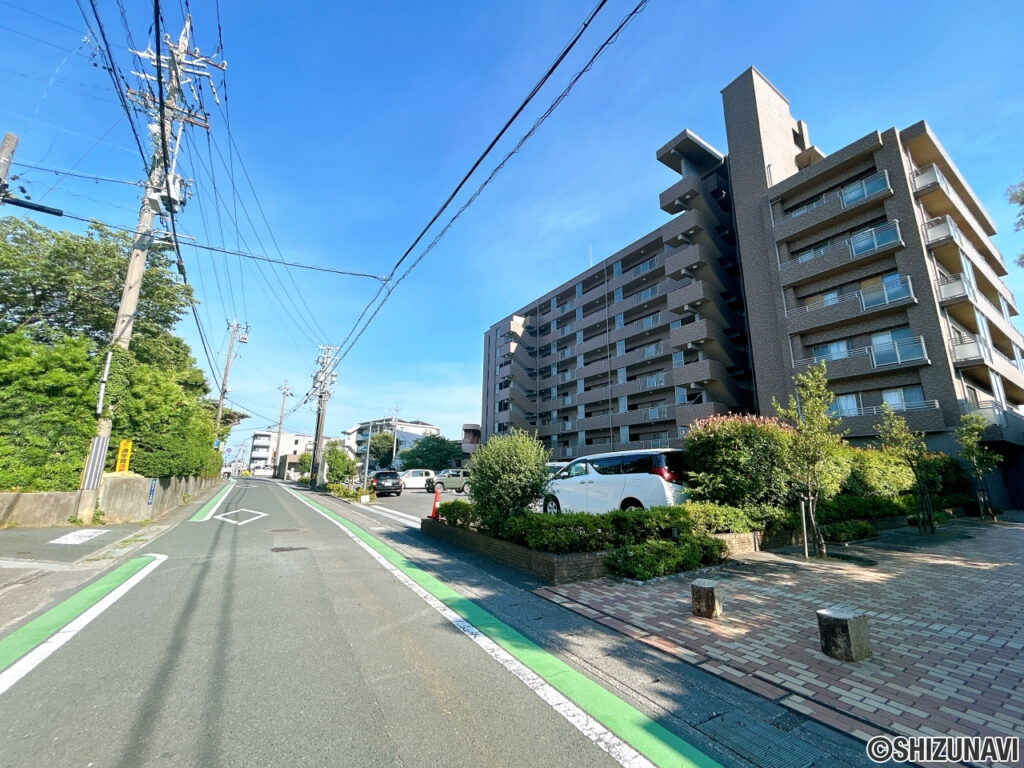 【前面道路】