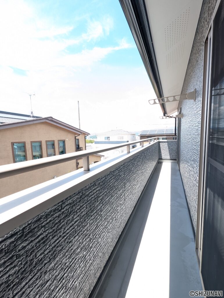 【仲介手数料不要！】静岡市駿河区国吉田　小・中学校近くのリフォーム済の4LDK♪の画像