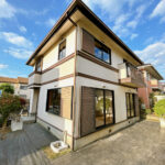 【リフォーム済／外観】写真でも分かる通り、日当たりは良好です。