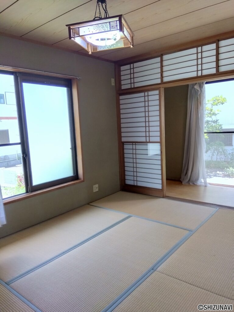富士市今泉八丁目　中古住宅　室内