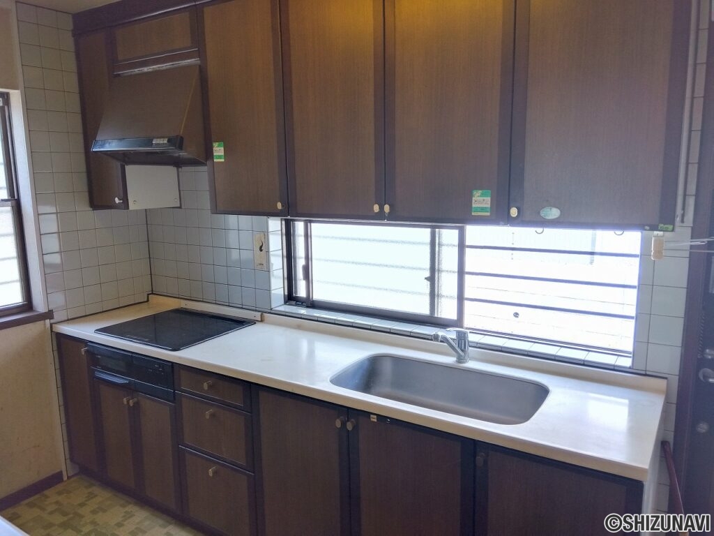 富士市今泉八丁目　中古住宅　室内