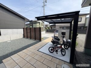 バイク置き場