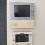 テレビインターホンも備わっております♪
