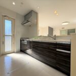 カウンターキッチンで家族との会話も弾みます♪