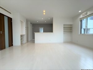 LDKは約15.5帖の使いやすい大きさ♪