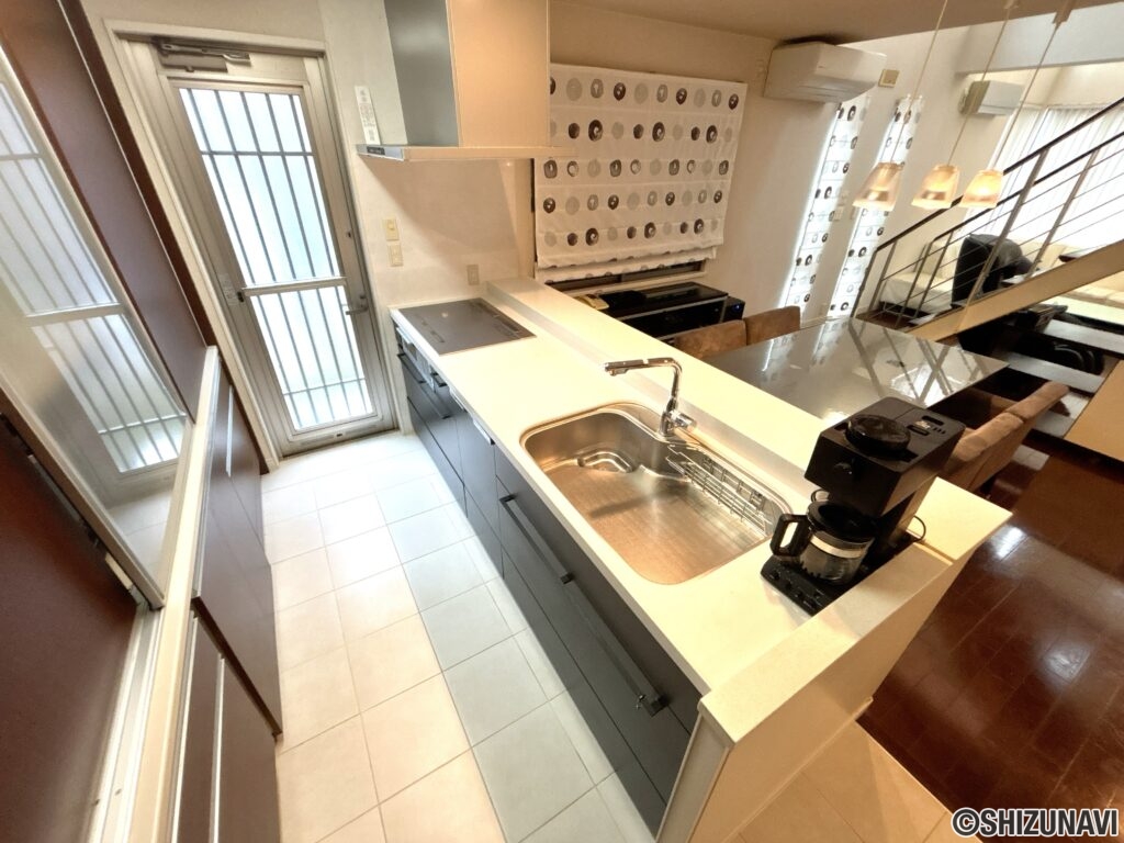 御殿場市神山　戸建　内観