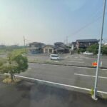 前面道路です