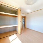 各居室にクローゼットがついております。