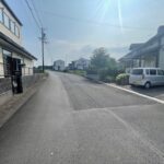 前面道路です