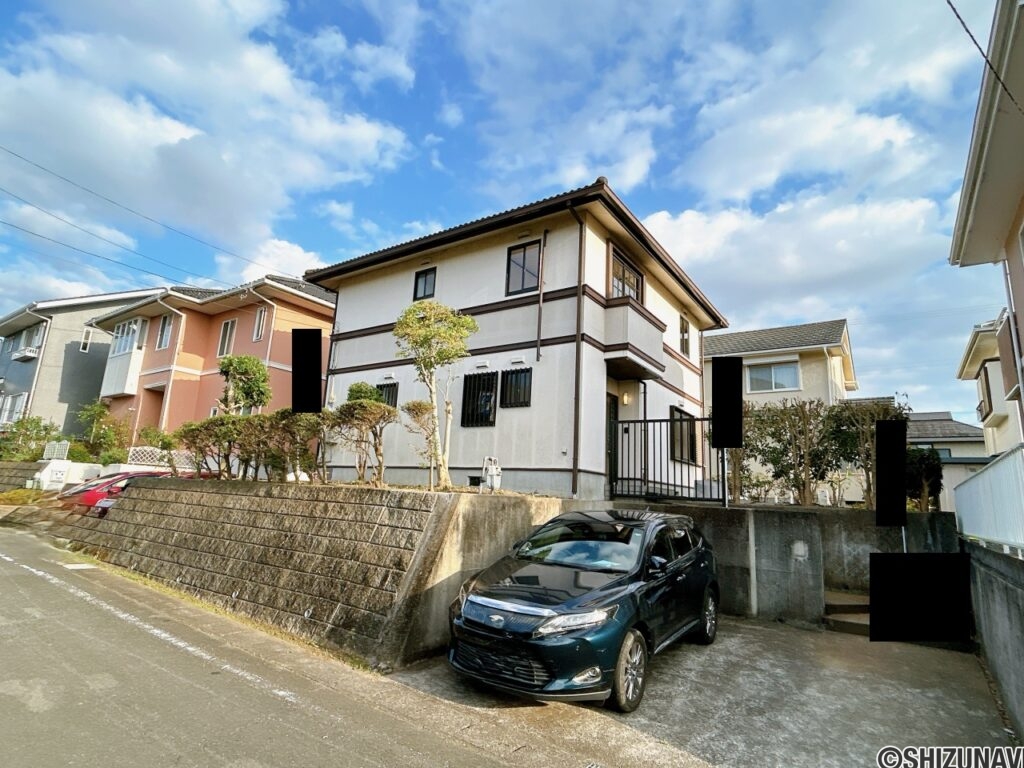 【リフォーム済／外観別角度】写真でも分かる通り、日当たりは良好です。