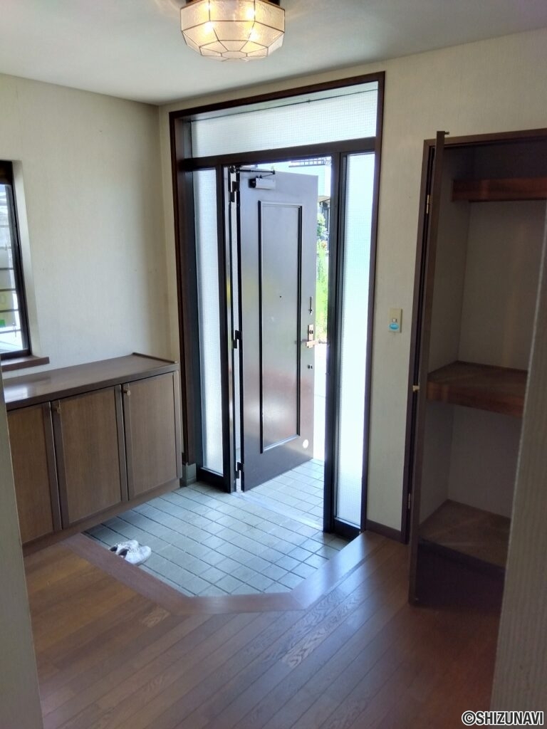 富士市今泉八丁目　中古住宅　室内