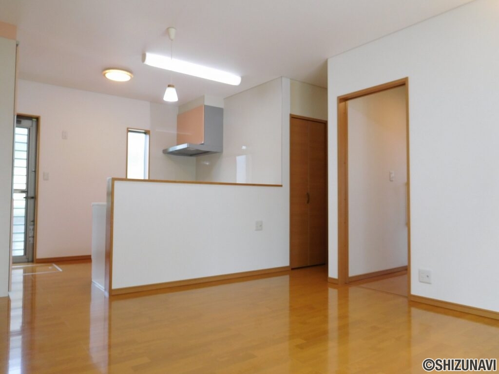 長泉町中土狩　中古戸建