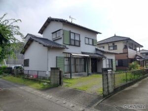 富士宮市中島町　中古住宅　5SDKの物件画像
