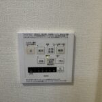 浴室乾燥、暖房付きです。