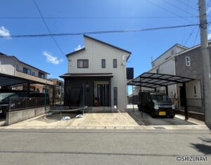 磐田市安久路1丁目　3LDK＋SIC＋WIC  築浅住宅の物件画像