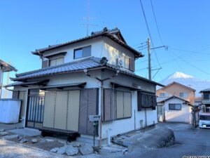 【リフォーム済】富士宮市野中　黒田小・第三中学区　5DK戸建の物件画像