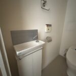 グランサラ入江　トイレ中の手洗い場